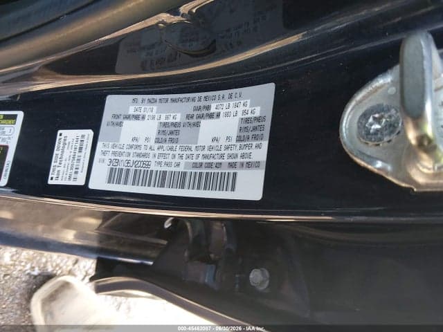 2018 MAZDA MAZDA3 TOURING 9