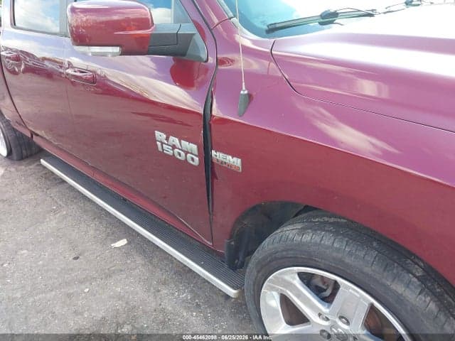 2017 RAM 1500 SPORT 4X2 6'4 BOX 6