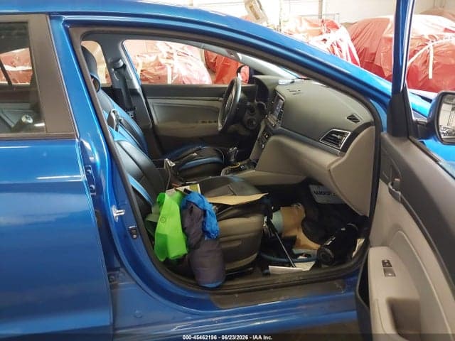 2017 HYUNDAI ELANTRA SE 5