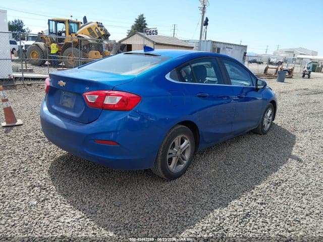 2017 CHEVROLET CRUZE LT AUTO 4