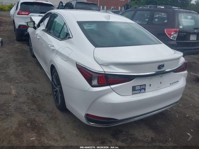 2022 LEXUS ES 300H 3