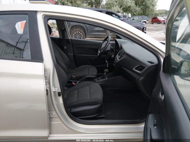 2019 HYUNDAI ACCENT SE 5