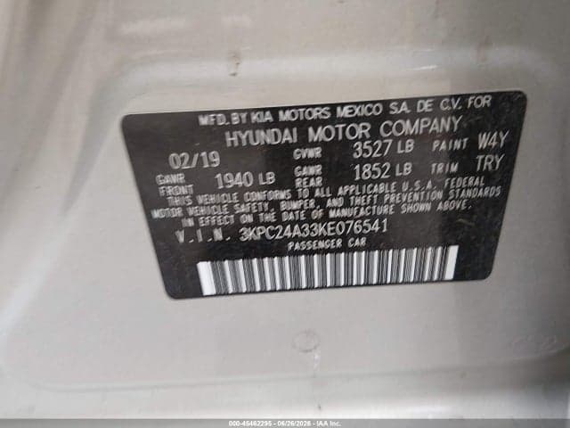 2019 HYUNDAI ACCENT SE 9