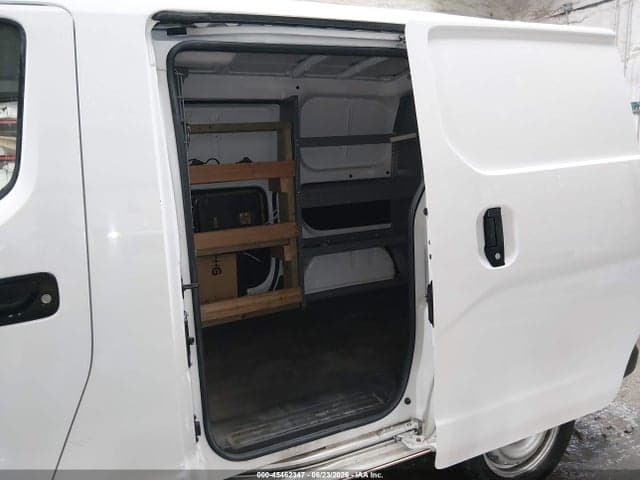 2019 NISSAN NV200 S 8