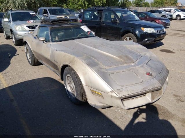 1982 CHEVROLET CORVETTE 1