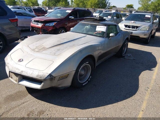 1982 CHEVROLET CORVETTE 2