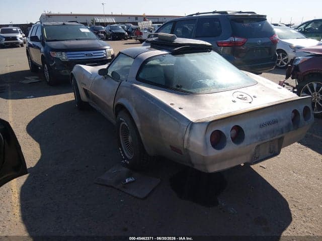 1982 CHEVROLET CORVETTE 3