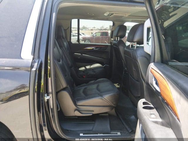 2015 CADILLAC ESCALADE ESV 8