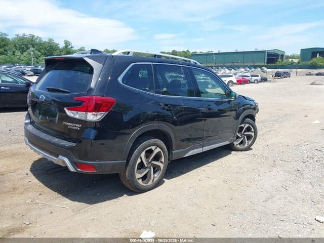2023 SUBARU FORESTER TOURING 4
