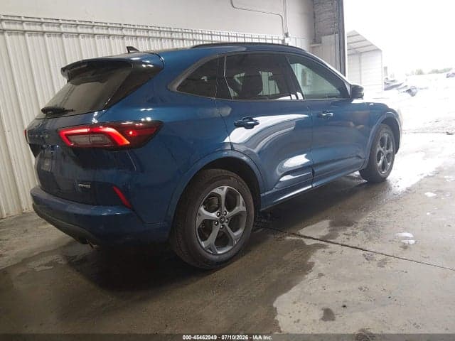 2023 FORD ESCAPE ST-LINE 4