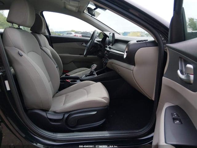 2021 KIA FORTE LXS 5
