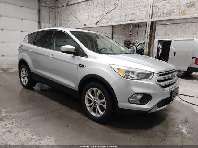 2017 FORD ESCAPE SE - 1
