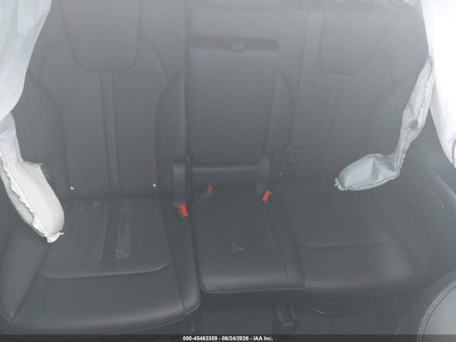 2025 KIA SORENTO S 8