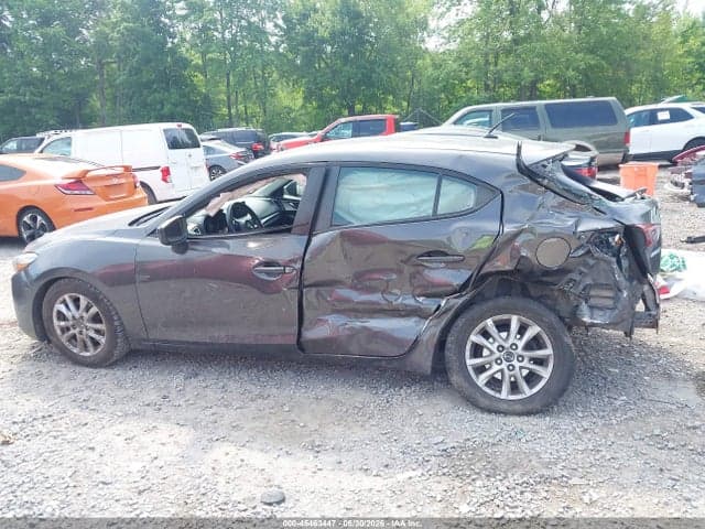 2017 MAZDA MAZDA3 SPORT 14
