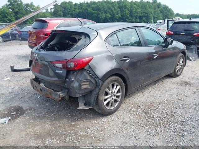 2017 MAZDA MAZDA3 SPORT 4