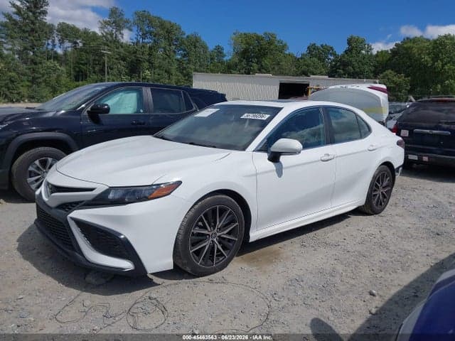 2022 TOYOTA CAMRY SE 14