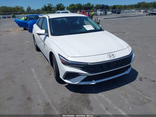 2024 HYUNDAI ELANTRA SEL 1