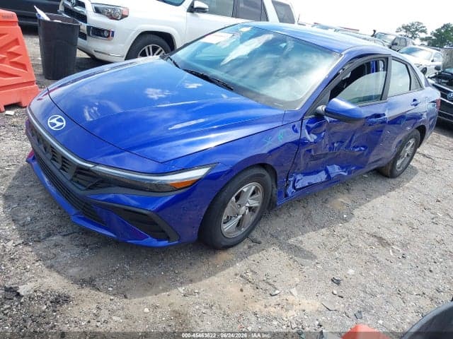 2025 HYUNDAI ELANTRA SE 2