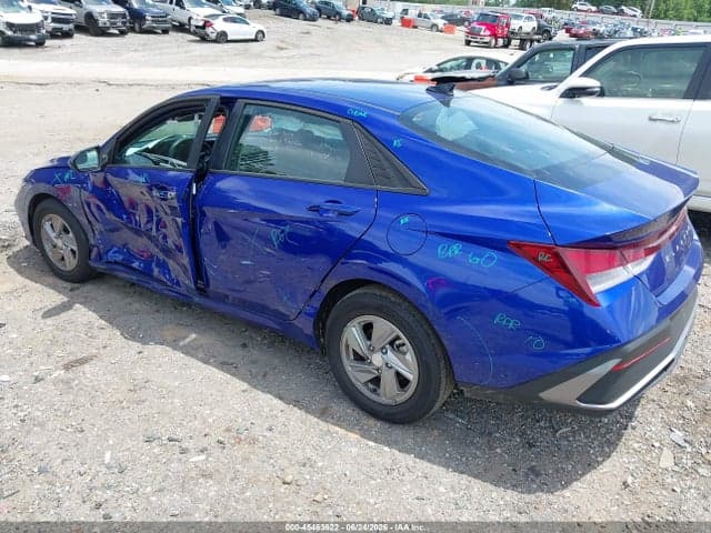 2025 HYUNDAI ELANTRA SE 6
