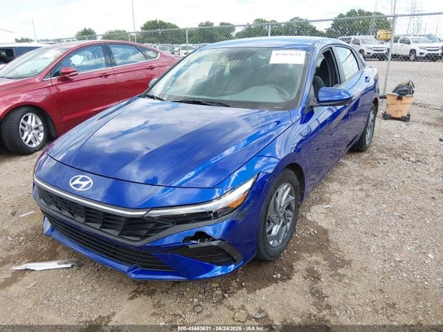 2024 HYUNDAI ELANTRA SEL 2