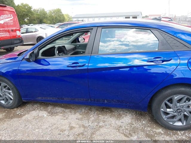 2024 HYUNDAI ELANTRA SEL 14