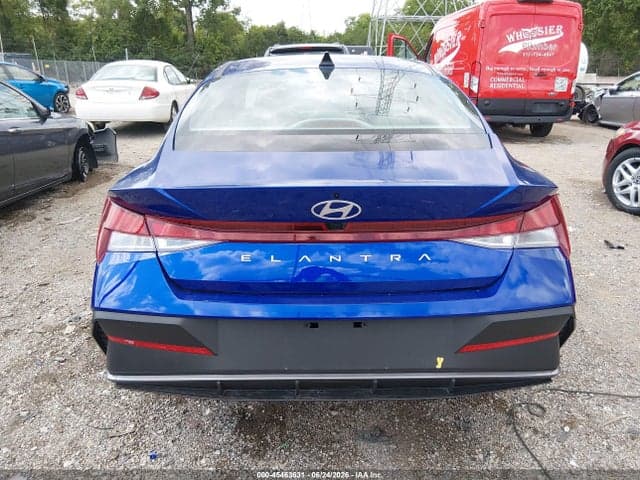 2024 HYUNDAI ELANTRA SEL 16