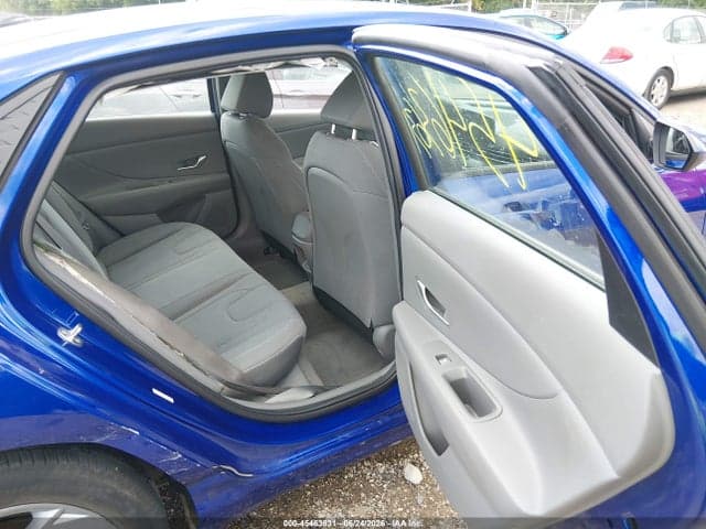 2024 HYUNDAI ELANTRA SEL 8