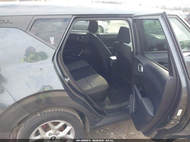 2020 KIA SOUL S 8