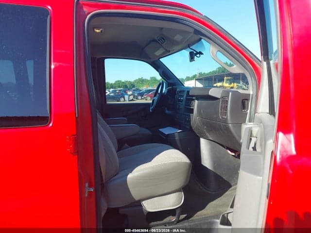 2017 CHEVROLET EXPRESS 3500 LT 5