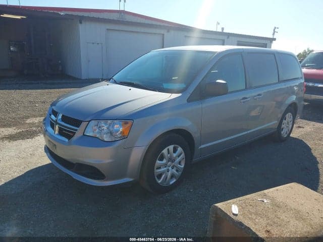 2018 DODGE GRAND CARAVAN SE 2