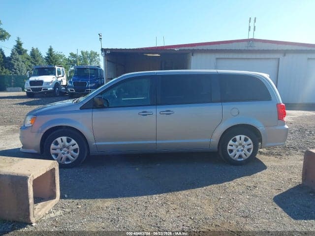2018 DODGE GRAND CARAVAN SE 14