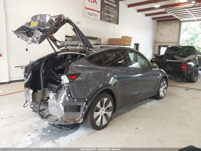 2023 TESLA MODEL Y 5