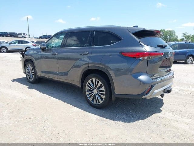 2021 TOYOTA HIGHLANDER PLATINUM 3