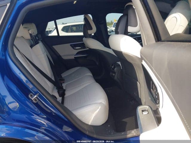 2024 MERCEDES-BENZ GLC 300 4MATIC COUPE 8