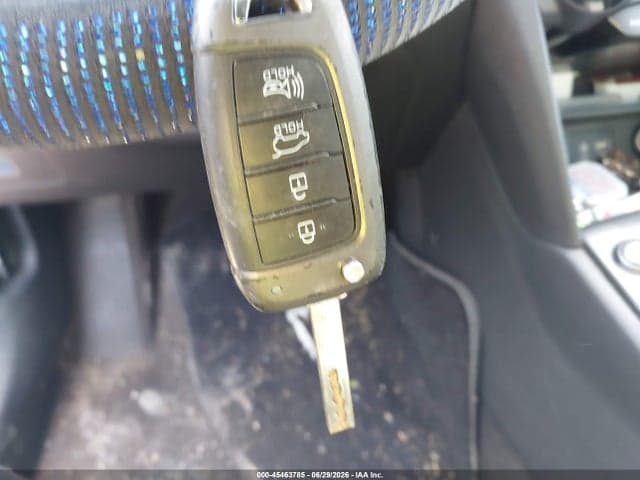 2020 HYUNDAI KONA SE 11