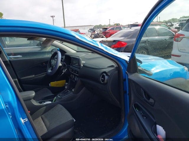 2020 HYUNDAI KONA SE 5