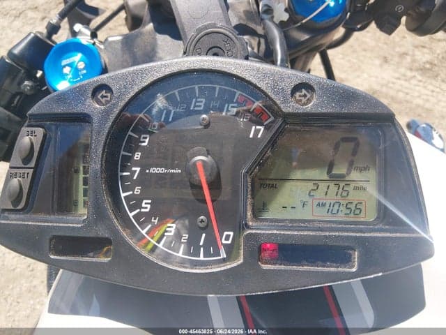 2026 HONDA CBR600 RR 7
