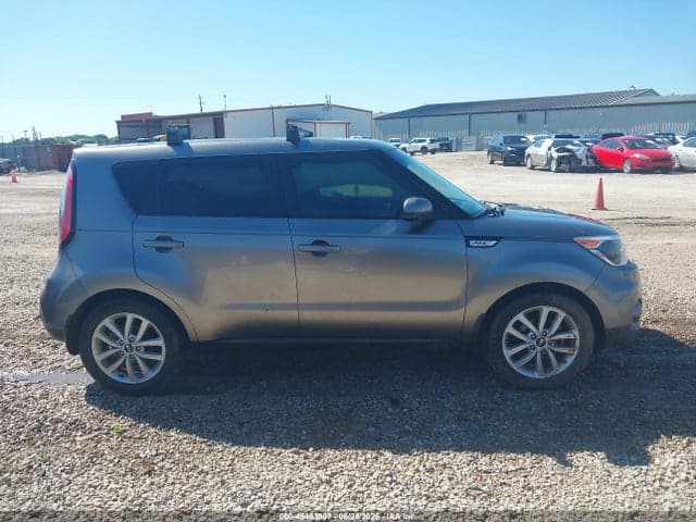 2019 KIA SOUL + 13