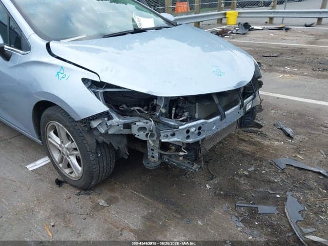 2018 CHEVROLET CRUZE LT AUTO 18