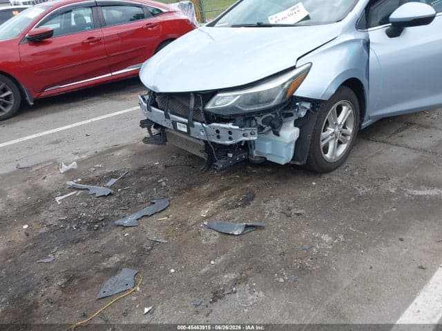 2018 CHEVROLET CRUZE LT AUTO 22