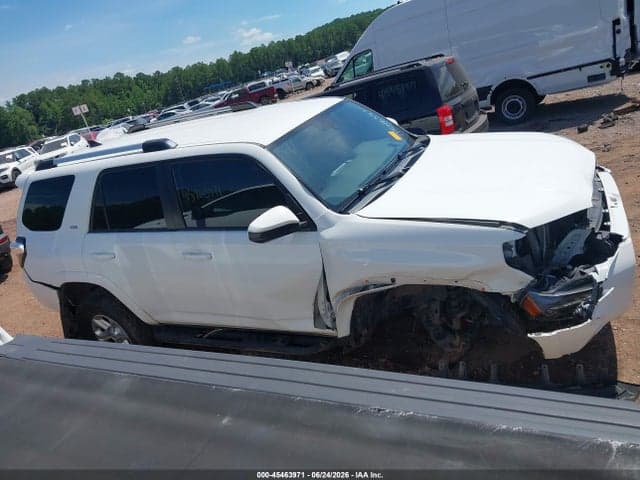 2019 TOYOTA 4RUNNER SR5 14