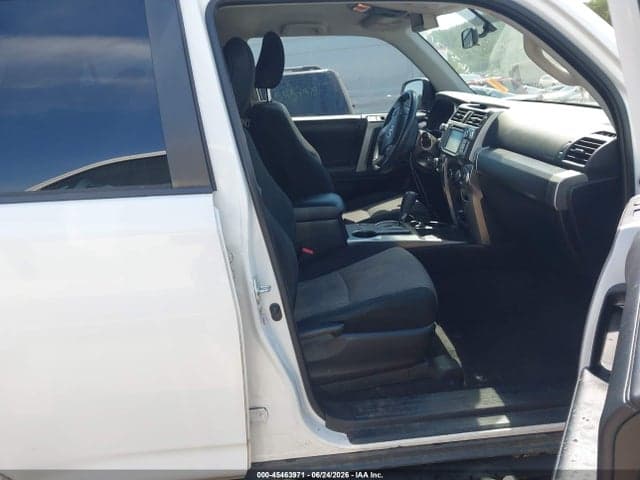 2019 TOYOTA 4RUNNER SR5 5