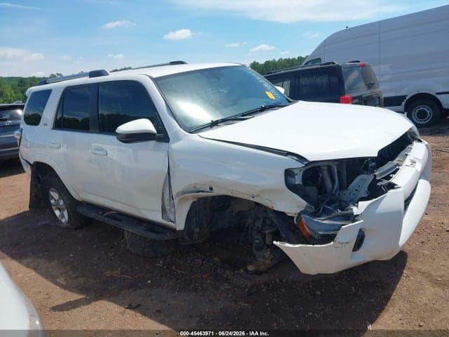 2019 TOYOTA 4RUNNER SR5 6