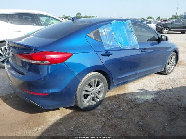 2017 HYUNDAI ELANTRA SE 4
