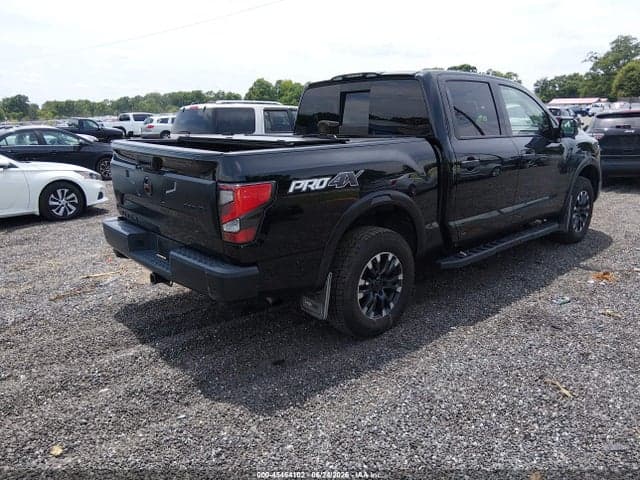 2020 NISSAN TITAN PRO-4X 4X4 4