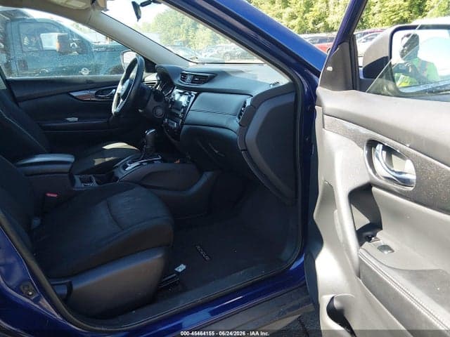 2017 NISSAN ROGUE SV 5