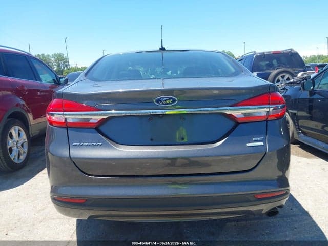 2018 FORD FUSION SE 16