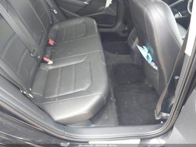 2017 VOLKSWAGEN PASSAT 1.8T R-LINE 8