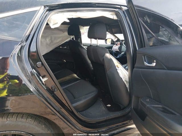 2019 HONDA CIVIC SPORT 8