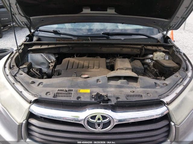 2016 TOYOTA HIGHLANDER XLE V6 10